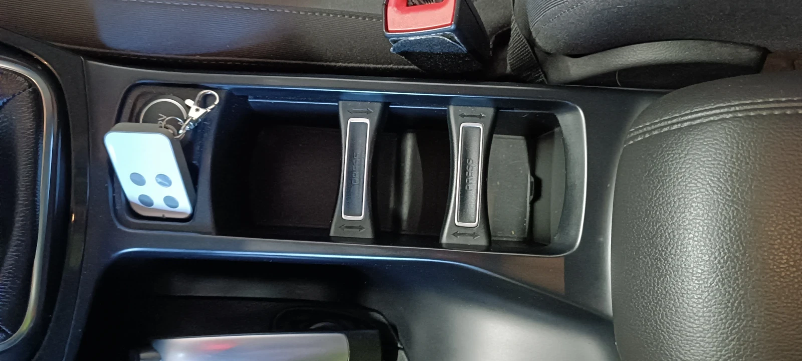 Ford C-max 1.5 titanium реални км., снимка 13 - Автомобили и джипове - 54233963