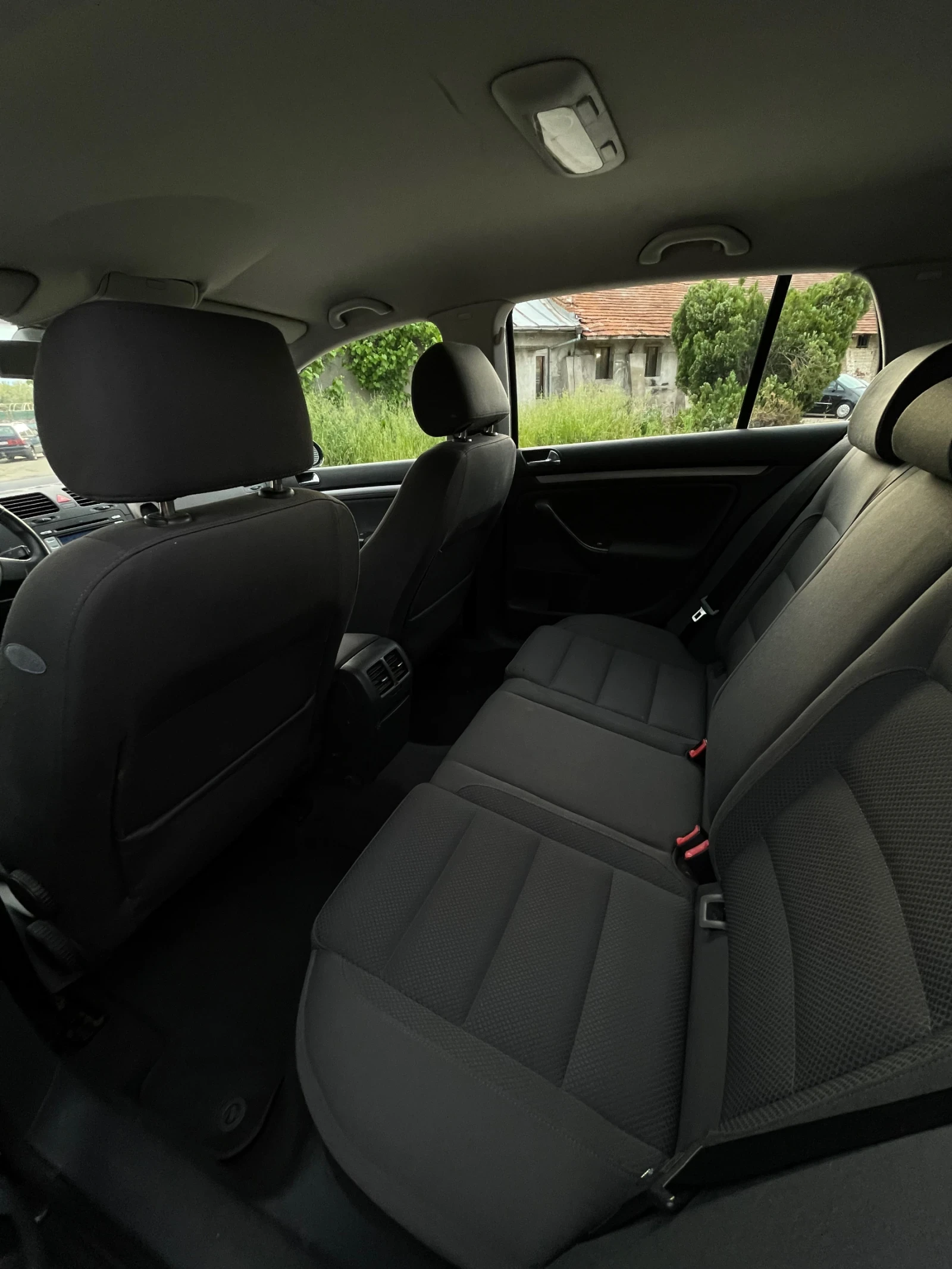 VW Golf 1.9TDI, снимка 8 - Автомобили и джипове - 54610832