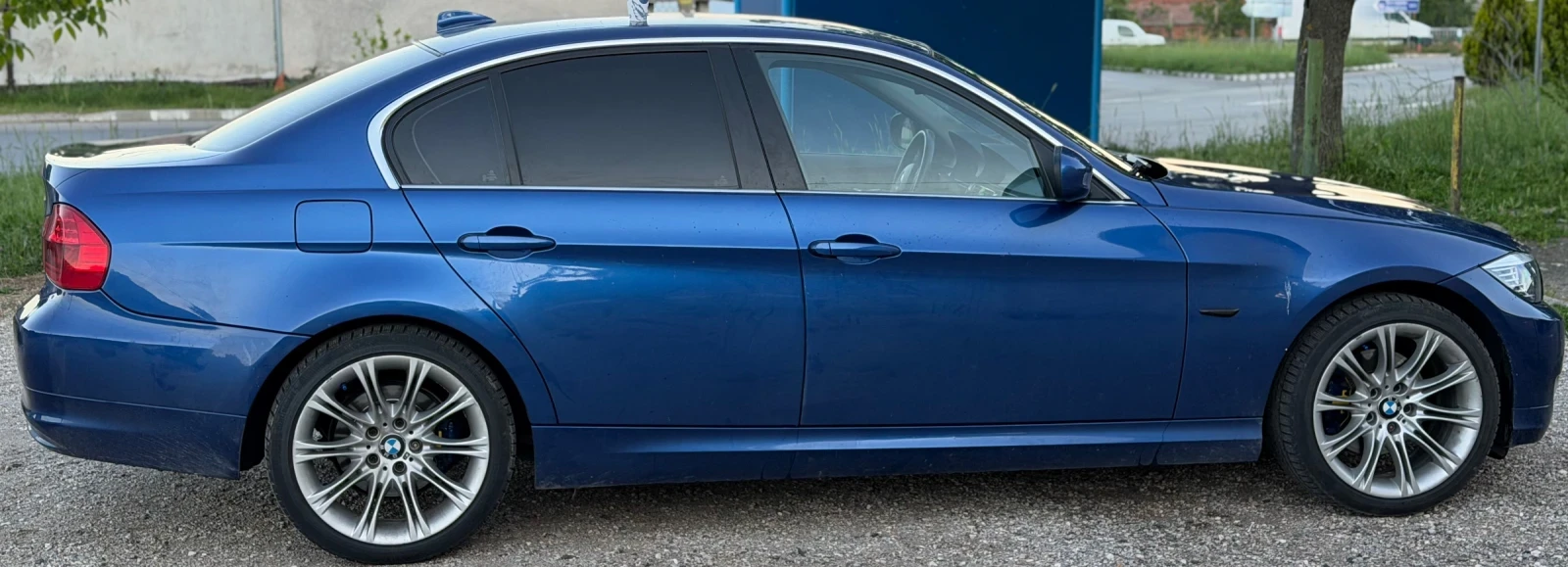 BMW 320 320D, снимка 3 - Автомобили и джипове - 54901670