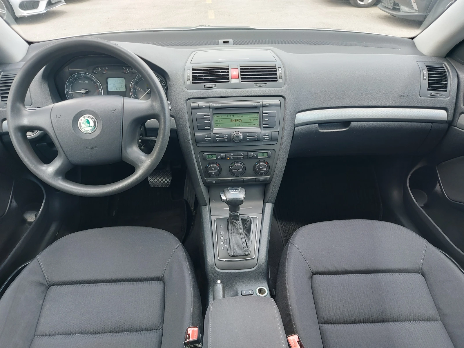 Skoda Octavia 1.9 TDI* DSG* Ел.Шибедах* Подгреви* Круиз контрол, снимка 9 - Автомобили и джипове - 55062472