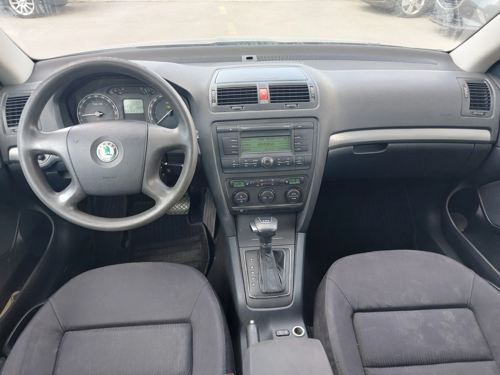 Skoda Octavia 1.9 TDI* DSG* Ел.Шибедах* Подгреви* Круиз контрол, снимка 8 - Автомобили и джипове - 55062472