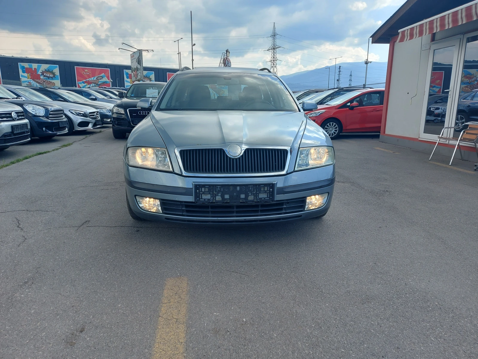 Skoda Octavia 1.9 TDI* DSG* Ел.Шибедах* Подгреви* Круиз контрол, снимка 2 - Автомобили и джипове - 55062472