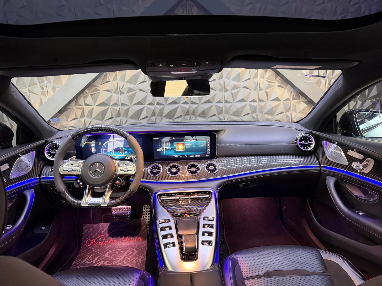 Mercedes-Benz AMG GT 63 S 4MATIC+ * FULL Екстри* BURMESTER* HEAD UP* ПА, снимка 7 - Автомобили и джипове - 55307020