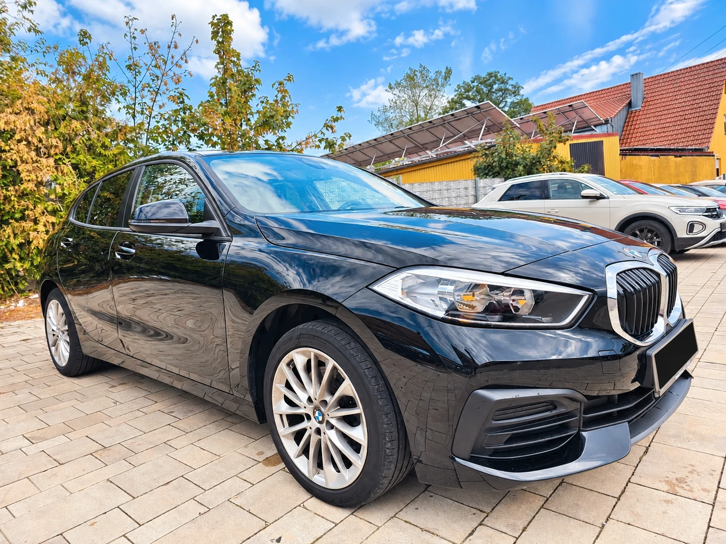 BMW 118 Advantage, снимка 8 - Автомобили и джипове - 56233280