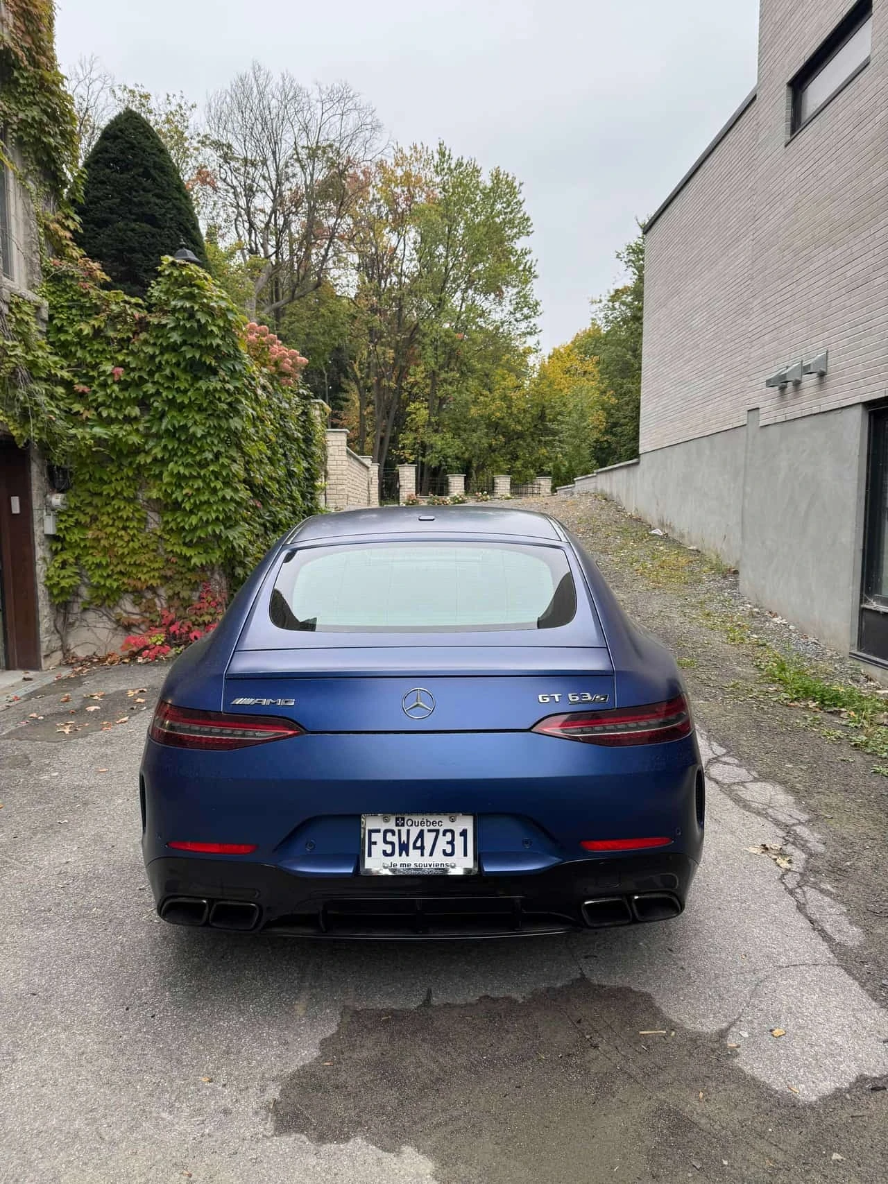 Mercedes-Benz AMG GT 63 S * CARFAX * DISTRONIC * ОБДУХВАНЕ * , снимка 3 - Автомобили и джипове - 56307601