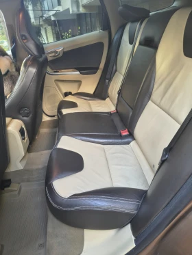 Volvo XC60 2.5AWD, снимка 6