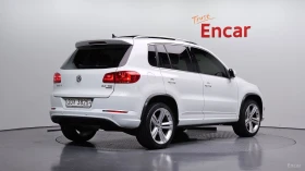 VW Tiguan 2.0 TDI R-Line* КОЖА* ПОДГРЕВ* ПАНО* КАМЕРА, снимка 2