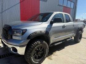 Toyota Tundra 5.7 I