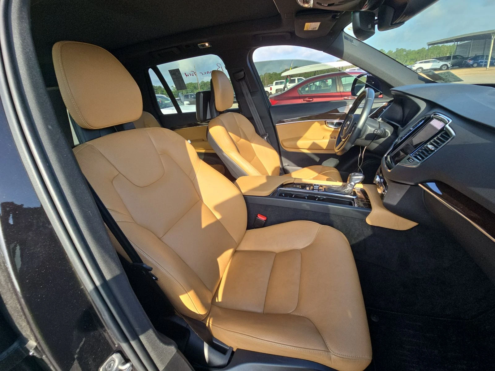 Volvo Xc90 MOMENTUM T6 AWD* 7МЕСТНА* ПАНОРАМА* 360 - изображение 10