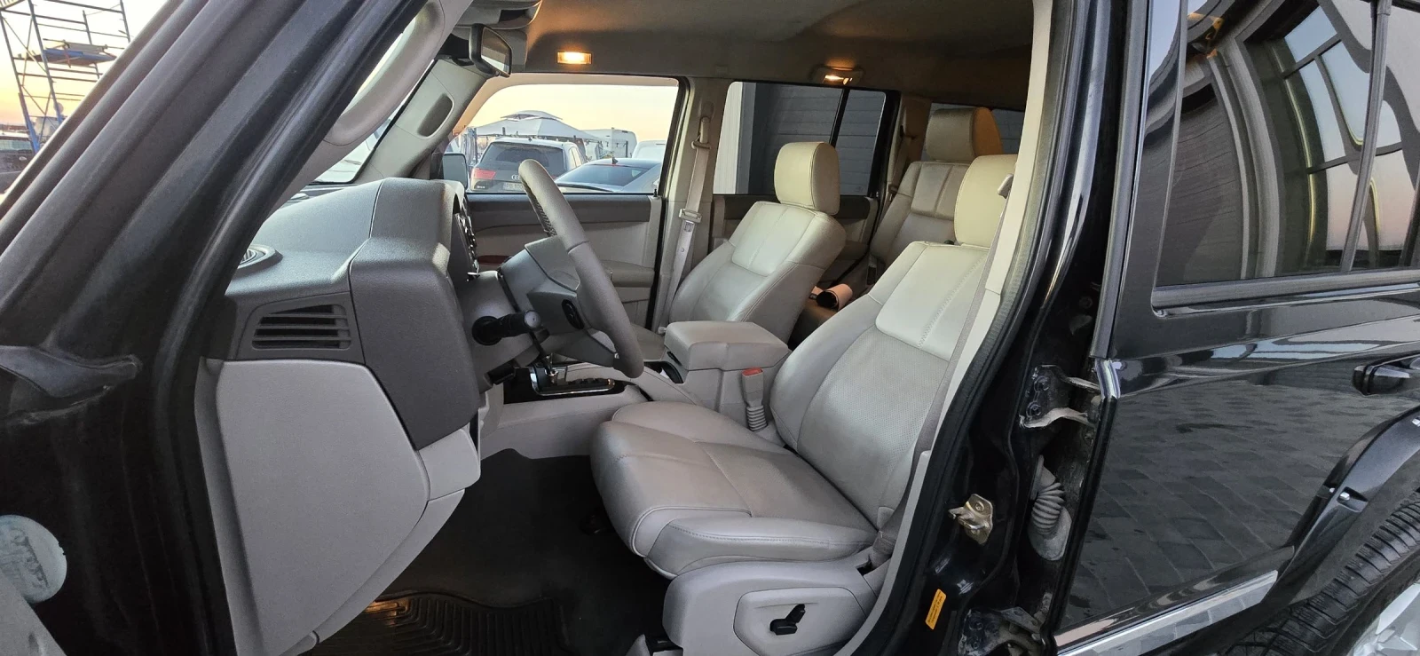 Jeep Commander 3.0 CRD | Mobile.bg � ����������� 10