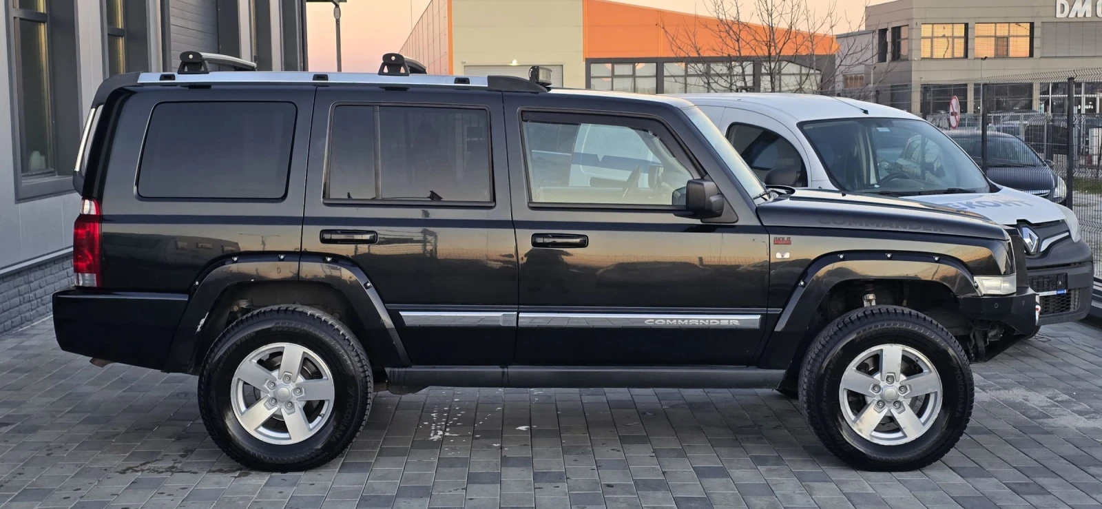 Jeep Commander 3.0 CRD | Mobile.bg � ����������� 4