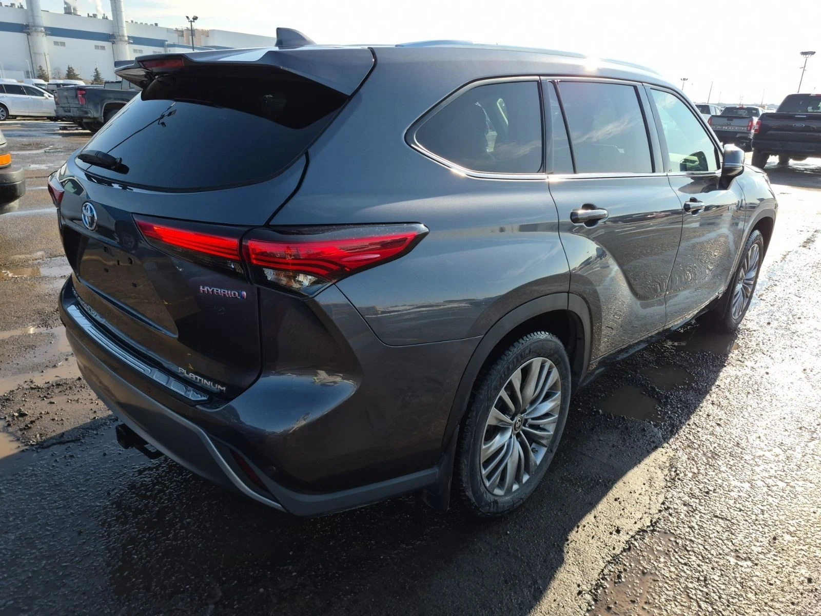 Toyota Highlander HYBRID LIMITED С РЕГИСТРАЦИЯ & АВТО КРЕДИТ  - изображение 3