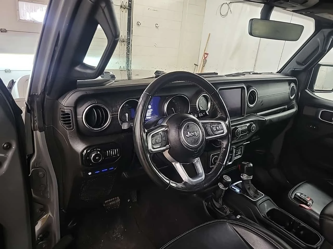 Jeep Wrangler * UNLIMITED SAHARA * CARFAX * БЕЗ ПЪРВОНАЧАЛНА ВНО - изображение 10