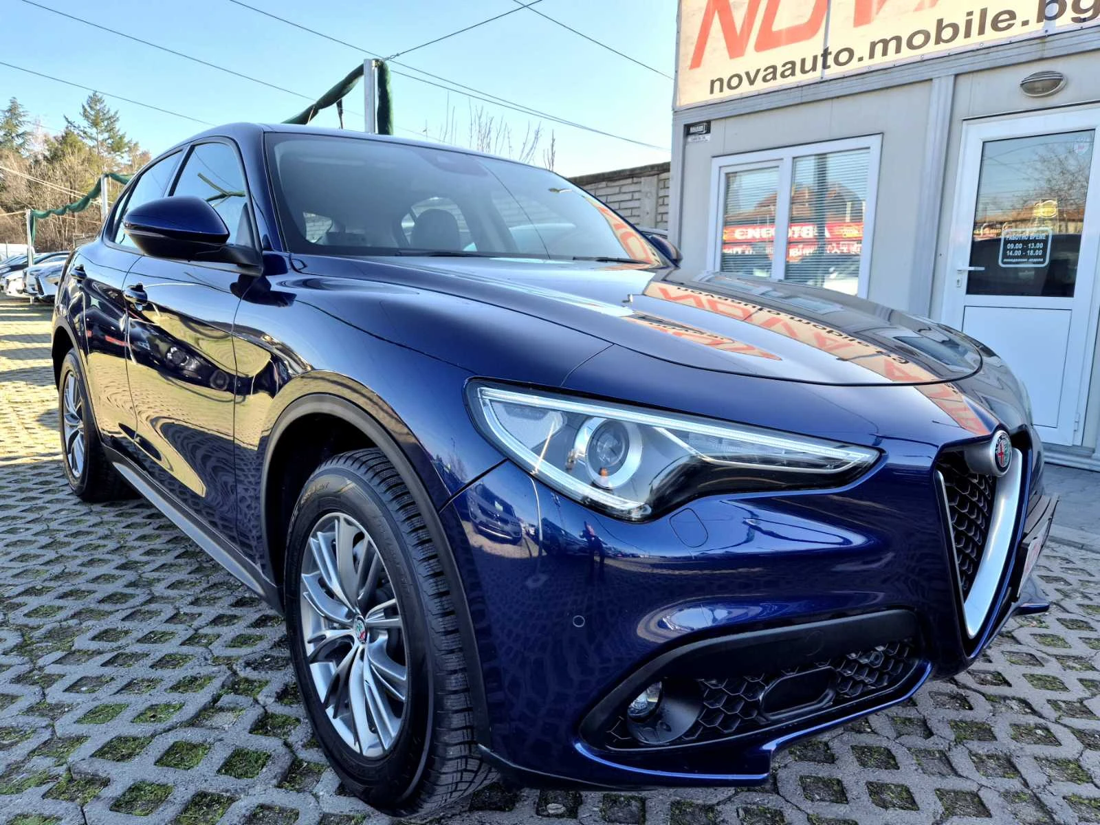 Alfa Romeo Stelvio 2.2D-Q4-4X4, снимка 5 - Автомобили и джипове - 53829516