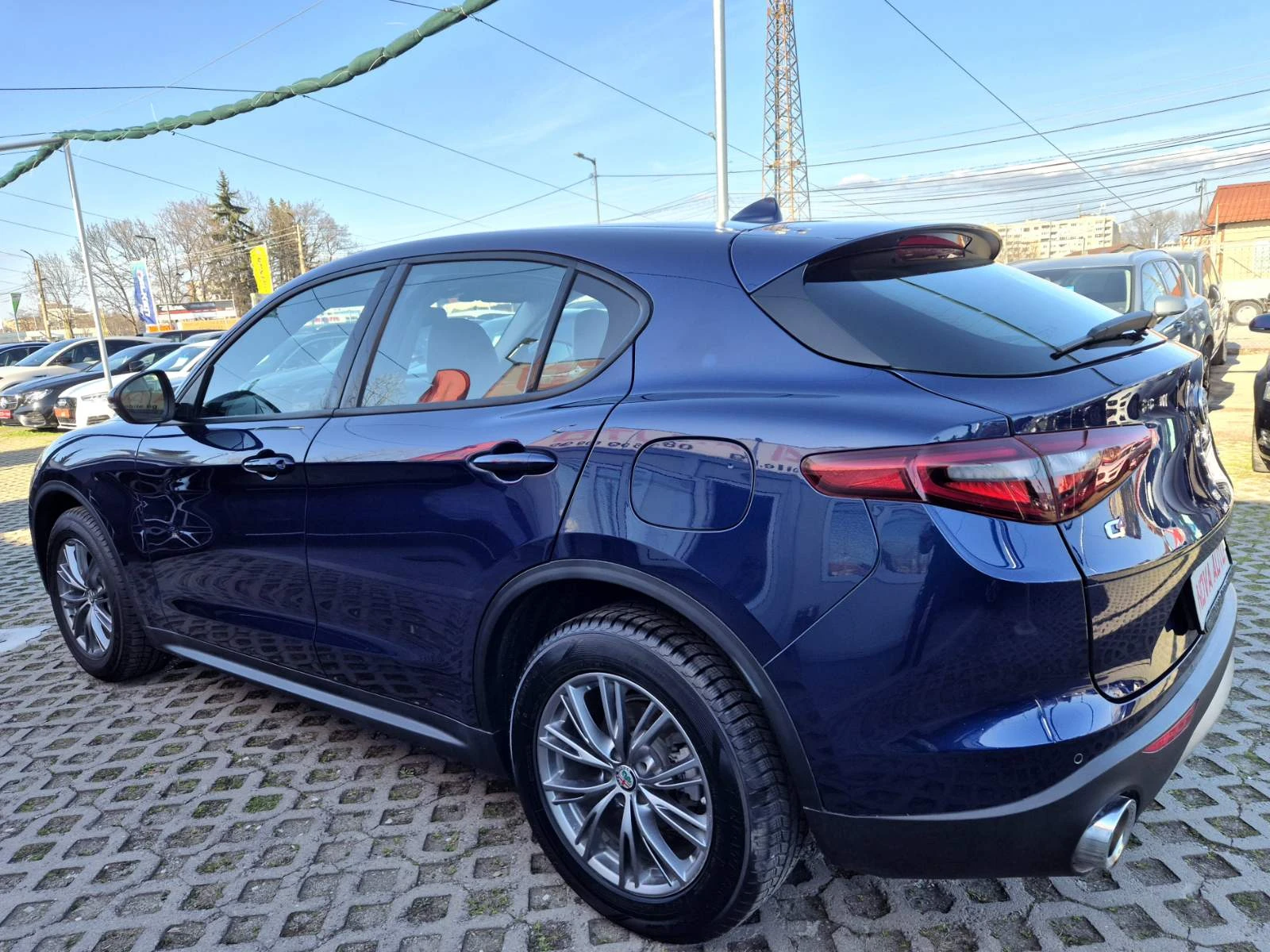 Alfa Romeo Stelvio 2.2D-Q4-4X4, снимка 2 - Автомобили и джипове - 53829516