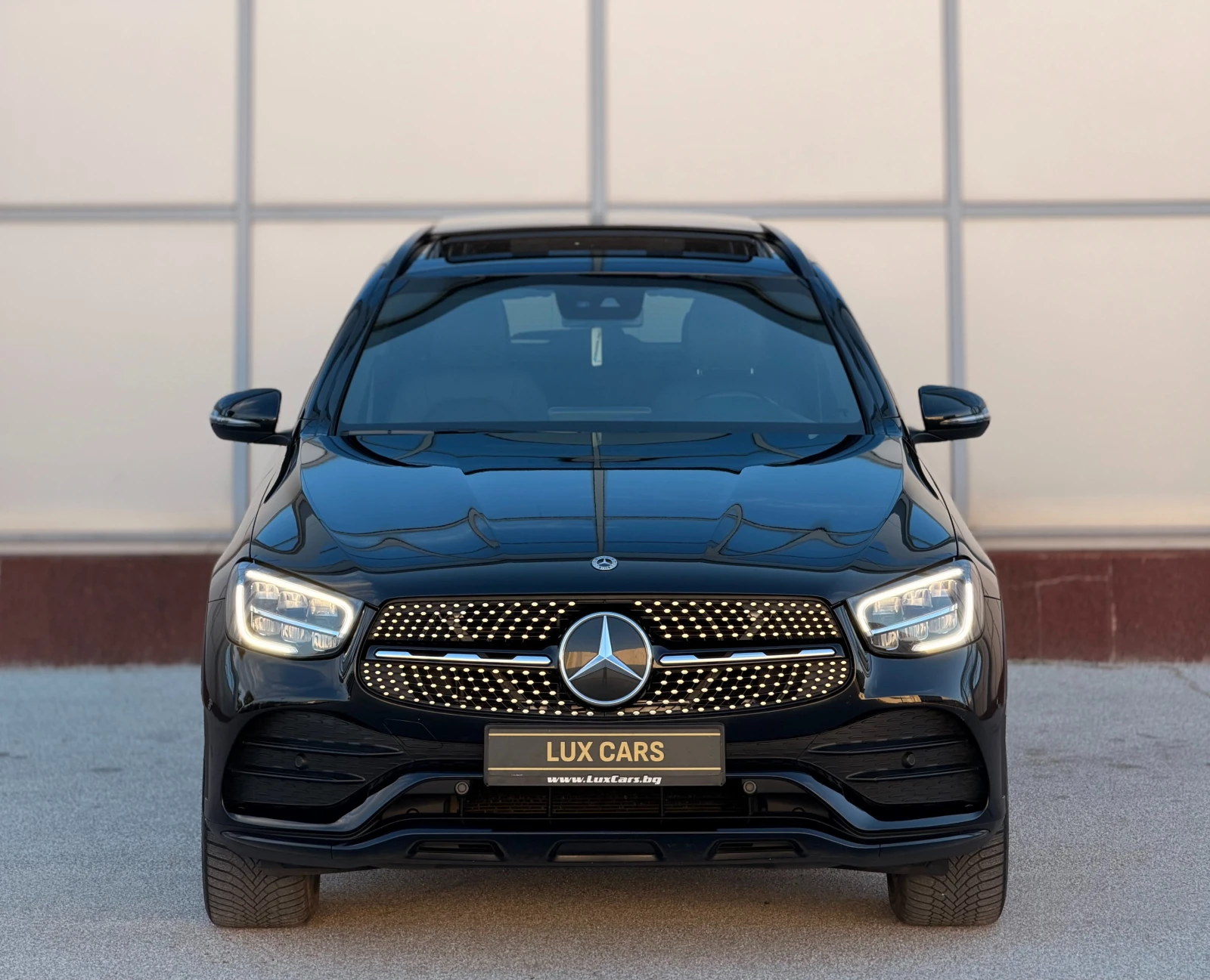 Mercedes-Benz GLC 220 - Face - AMG - Panorama - 4-matic - 9G - Navi -, снимка 6 - Автомобили и джипове - 54402156