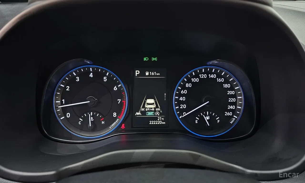 Hyundai Kona, снимка 8 - Автомобили и джипове - 54735187
