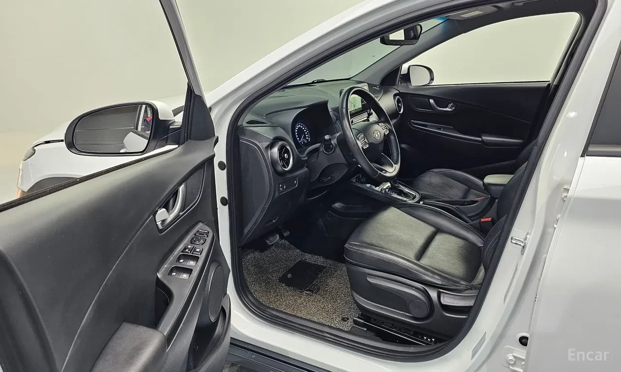Hyundai Kona, снимка 10 - Автомобили и джипове - 54735187