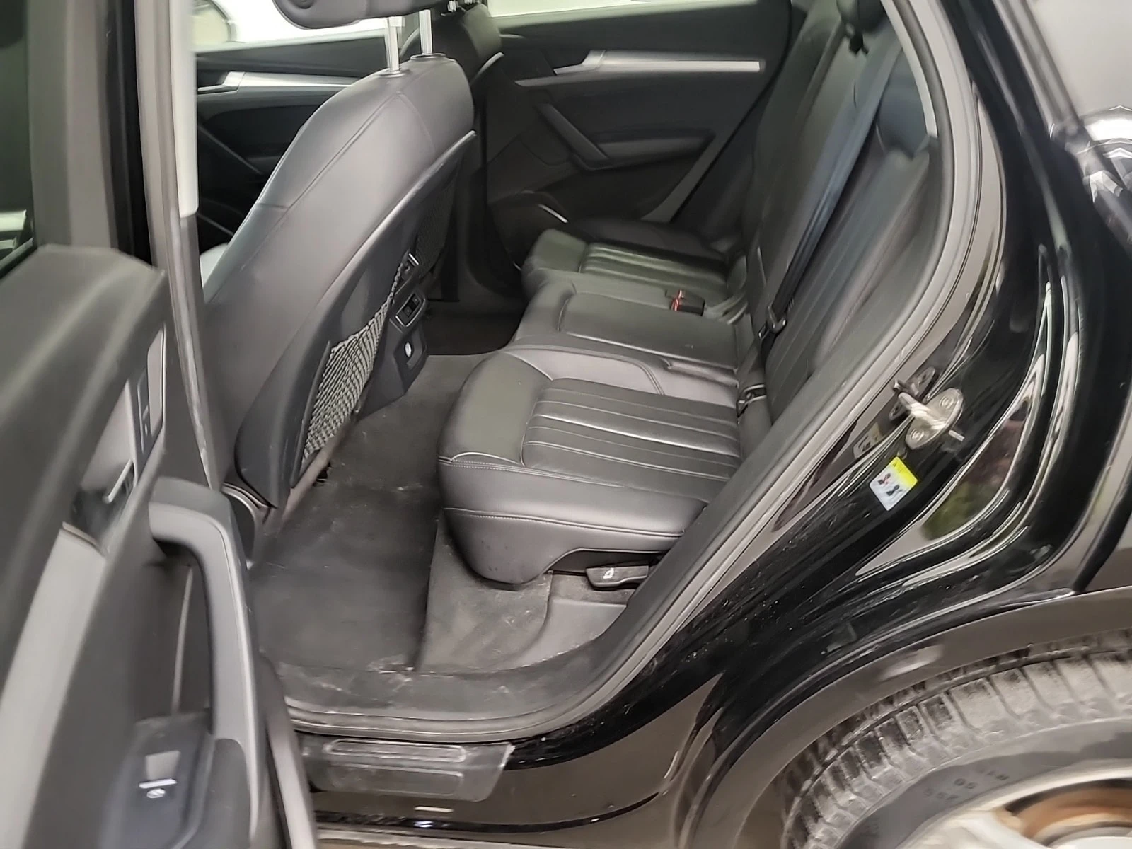 Audi Q5 * PROGRESSIV * CARFAX * БЕЗ ПЪРВОНАЧАЛНА ВНОСКА, снимка 13 - Автомобили и джипове - 55821903