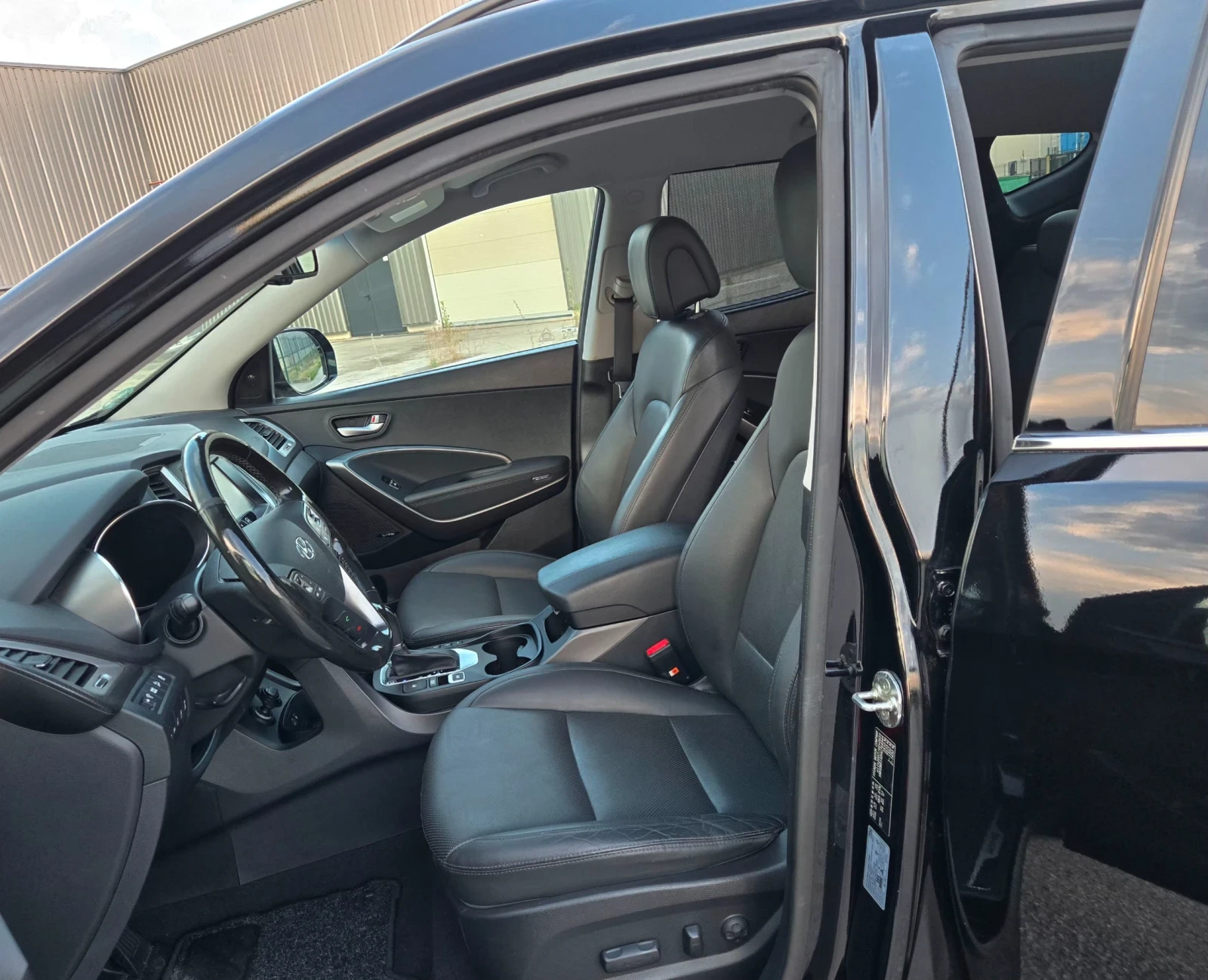 Hyundai Santa fe LIMITED EDITION 2.2CRDI 4x4 200kc 2017г.360 КАМЕРИ, снимка 7 - Автомобили и джипове - 56155439
