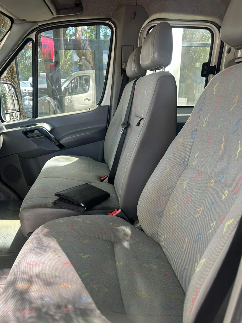 VW Crafter 2, 5 TDi, снимка 6 - Бусове и автобуси - 50889378