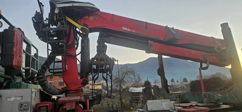 Man Tgs Кран Epsilon 2011г със щипка и ротатор, снимка 3 - Камиони - 52743970