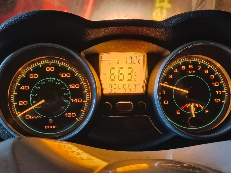 Piaggio XEvo 250, снимка 6 - Мотоциклети и мототехника - 53423275