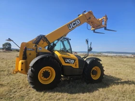 Телескопичен товарач JCB 550-80, снимка 2