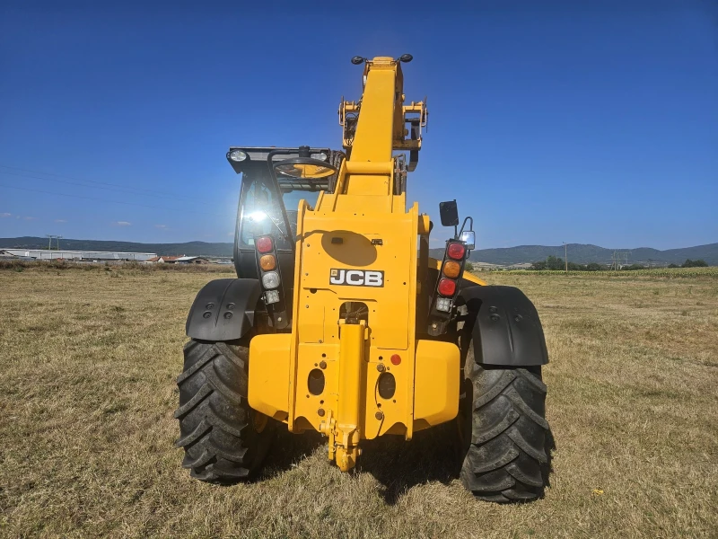 Телескопичен товарач JCB 550-80, снимка 4 - Селскостопанска техника - 39201197