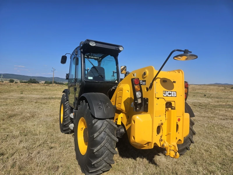 Телескопичен товарач JCB 550-80, снимка 13 - Селскостопанска техника - 39201197