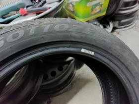 Гуми Зимни 245/45R18, снимка 7