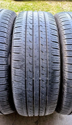 Гуми Летни 225/55R19, снимка 3 - Гуми и джанти - 44926161