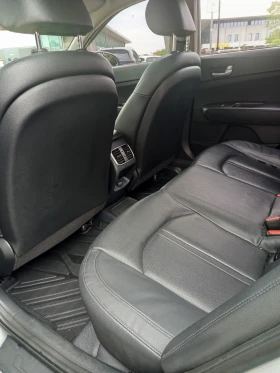 Kia K5 2.0 Течна фаза, снимка 10
