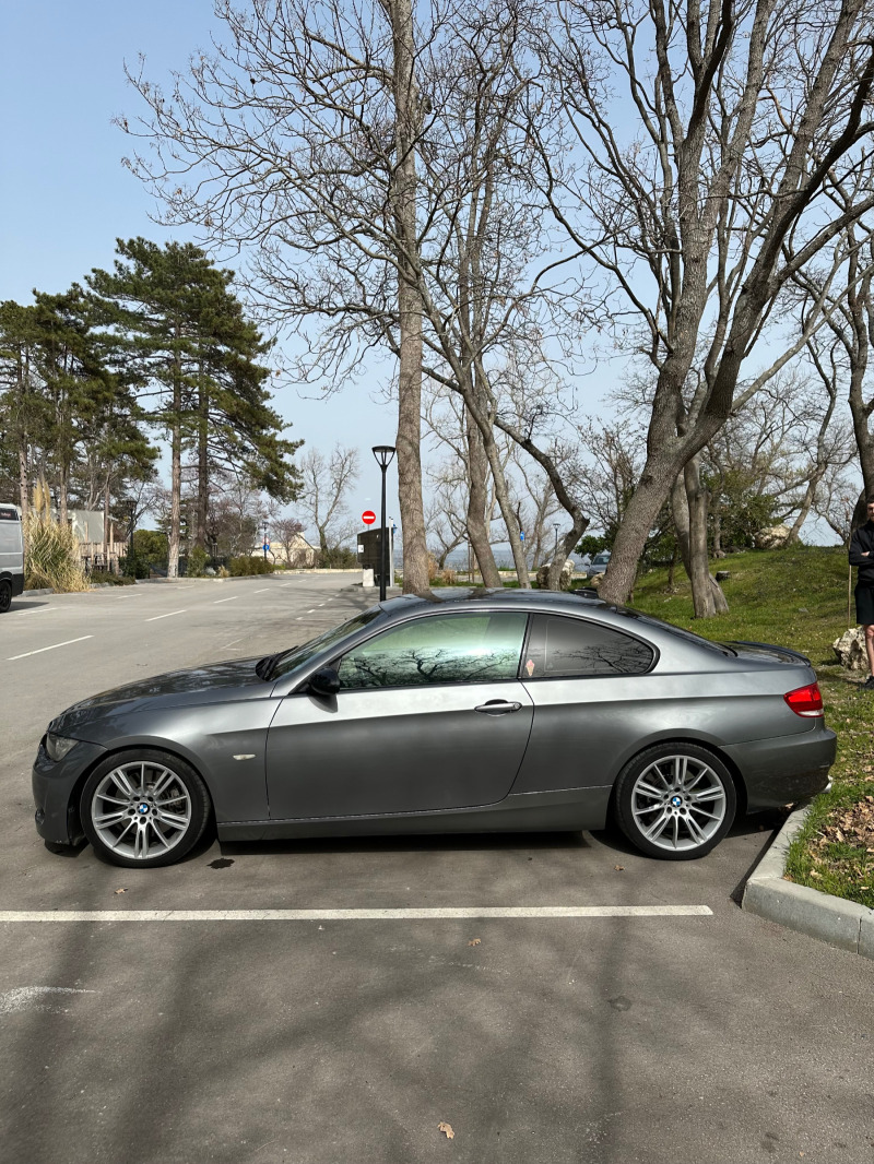 BMW 330, снимка 2 - Автомобили и джипове - 45177840