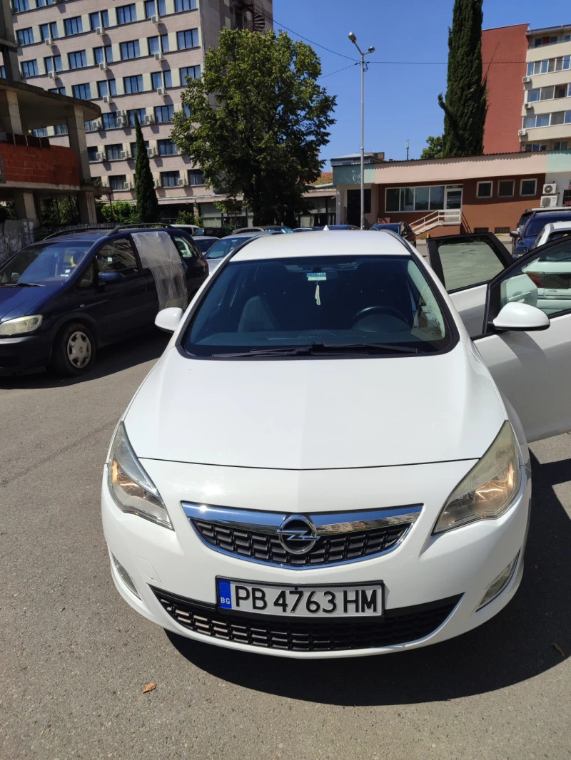 Opel Astra, снимка 7 - Автомобили и джипове - 47920484