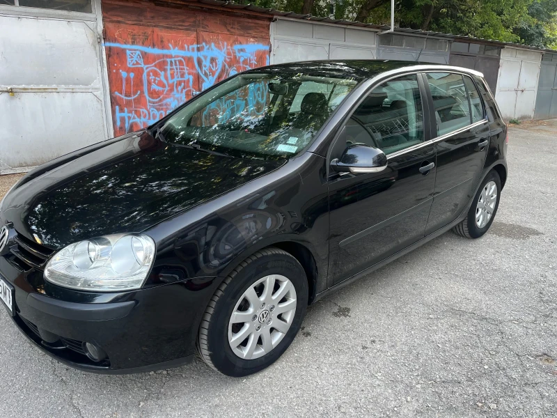 VW Golf 1.6, снимка 2 - Автомобили и джипове - 46994155