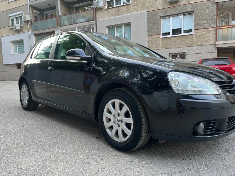 VW Golf 1.6, снимка 4 - Автомобили и джипове - 46994155