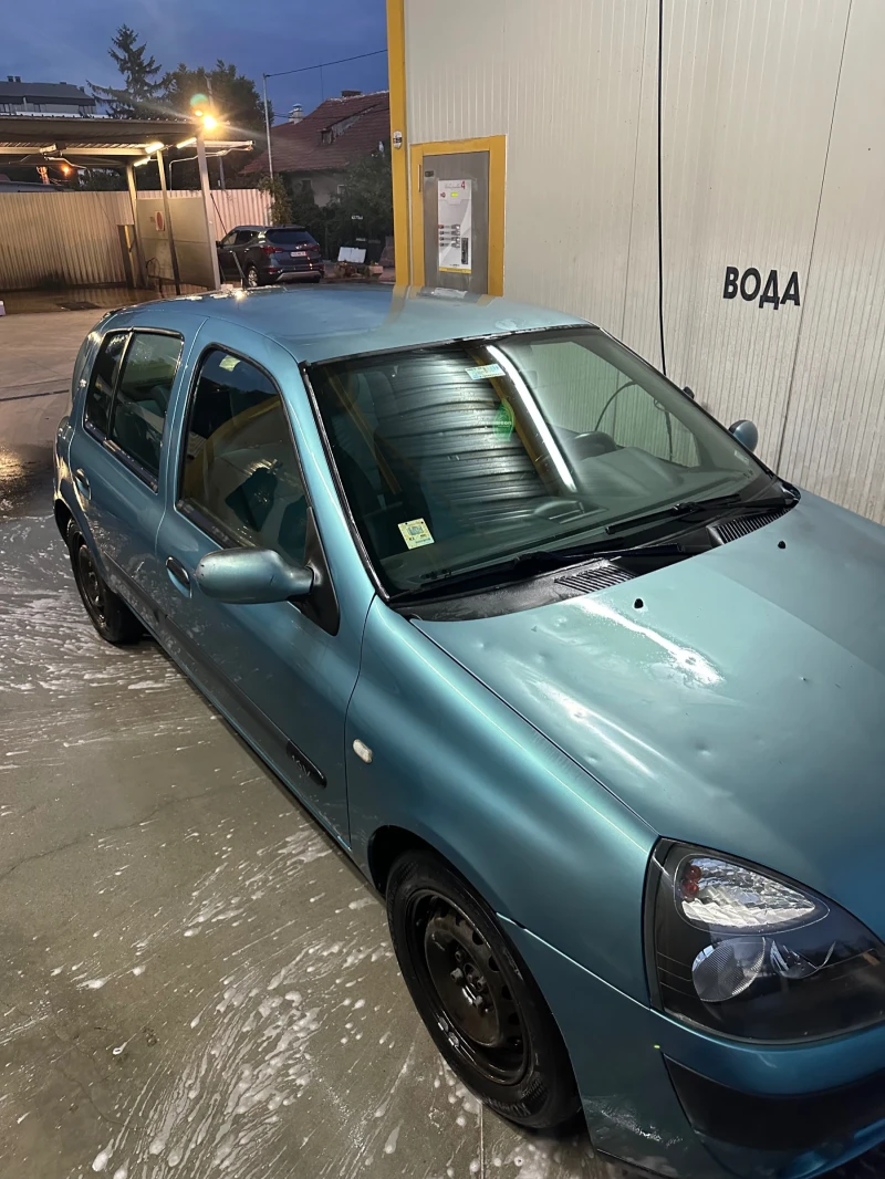 Renault Clio 1.2 i 16V (75 Hp) Facelift, снимка 4 - Автомобили и джипове - 47325421