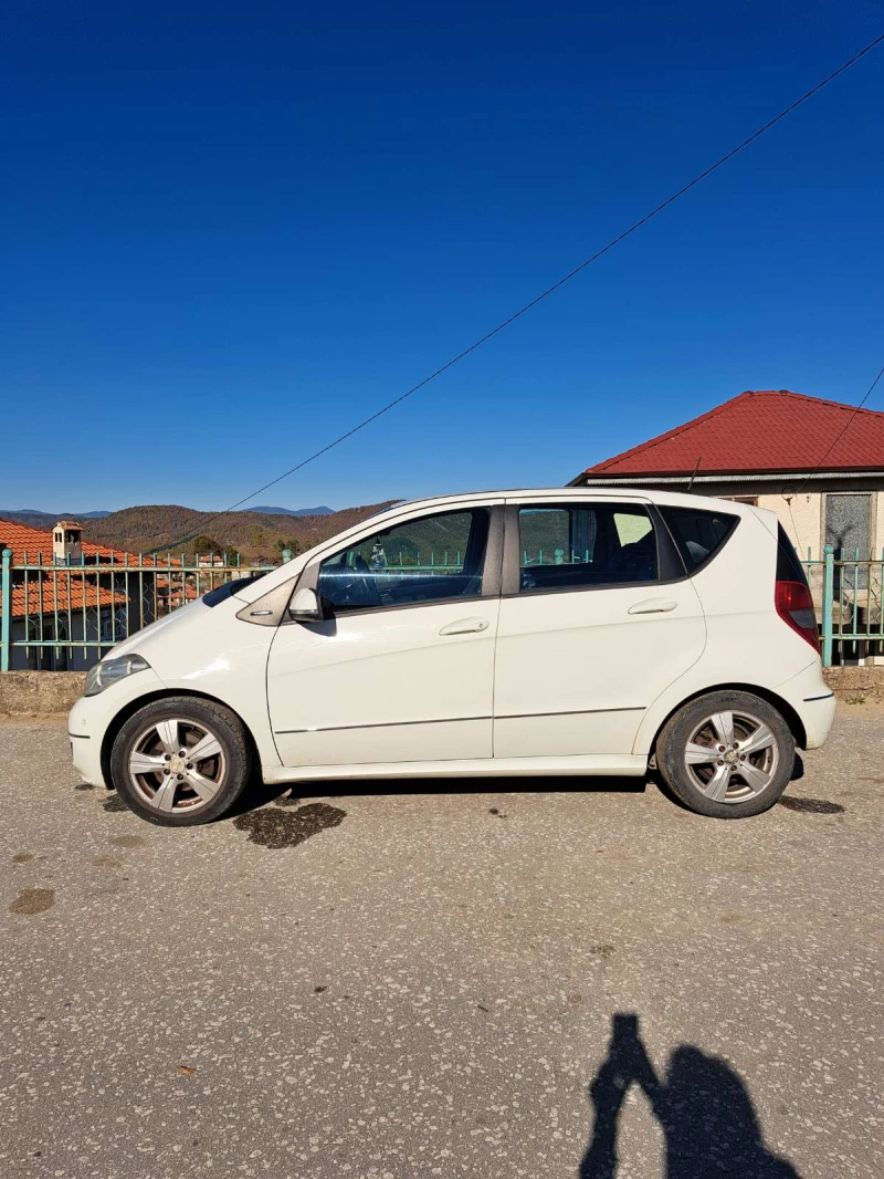 Mercedes-Benz A 180 Facelift / bixenon, снимка 3 - Автомобили и джипове - 47655542