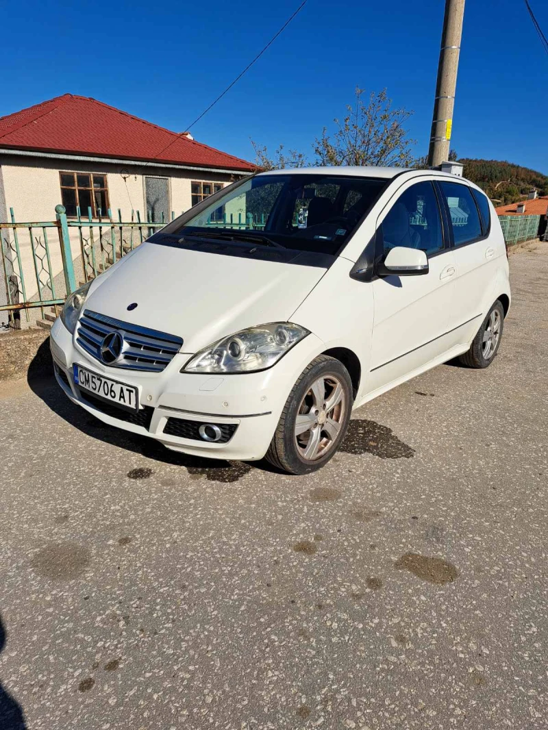 Mercedes-Benz A 180 Facelift / bixenon, снимка 1 - Автомобили и джипове - 47655542