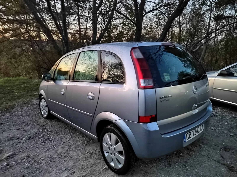 Opel Meriva, снимка 5 - Автомобили и джипове - 48079439