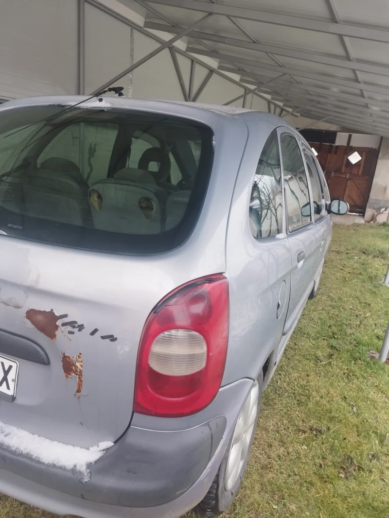 Citroen Xsara picasso Проблем със съединитела, снимка 1 - Автомобили и джипове - 48463464