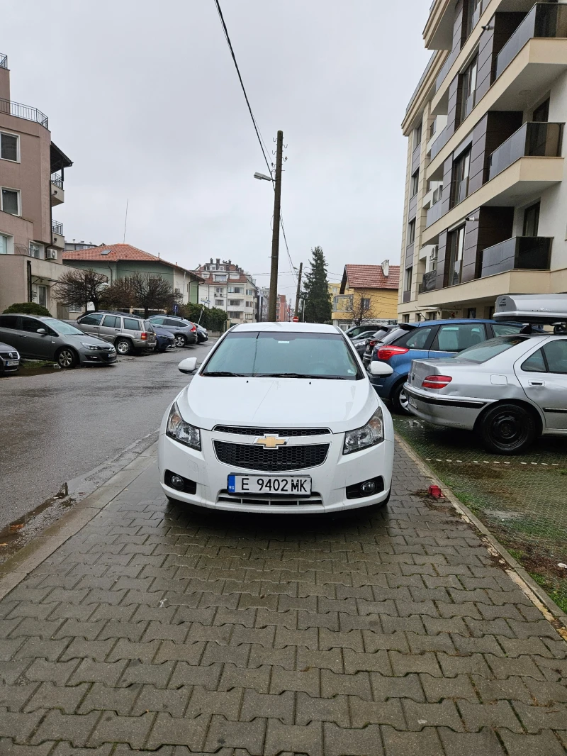 Chevrolet Cruze, снимка 3 - Автомобили и джипове - 48711742