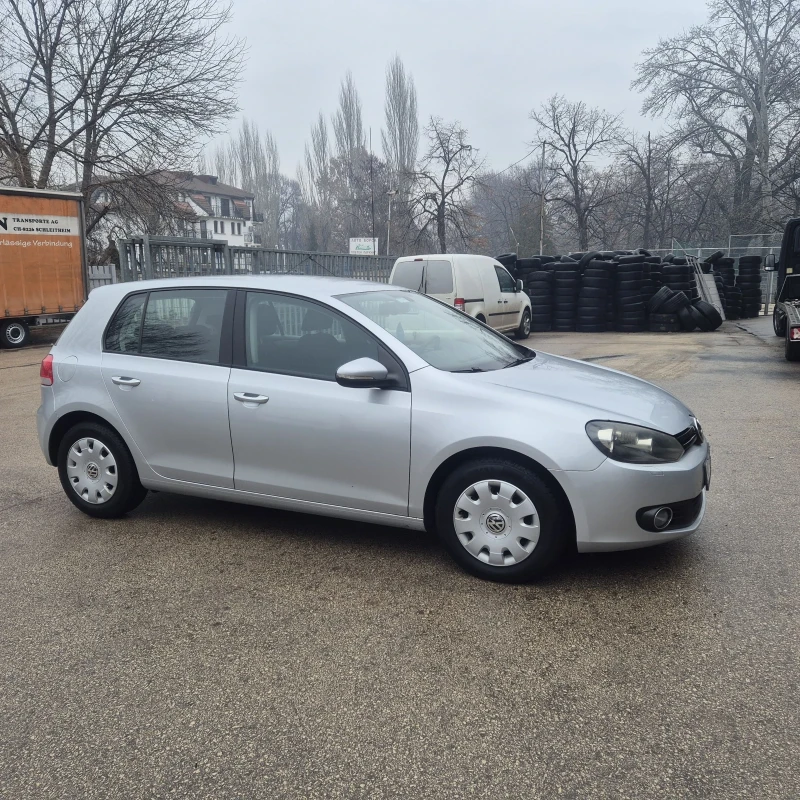 VW Golf, снимка 3 - Автомобили и джипове - 48784168