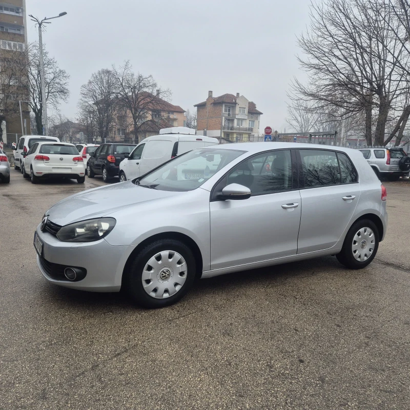 VW Golf, снимка 2 - Автомобили и джипове - 48784168