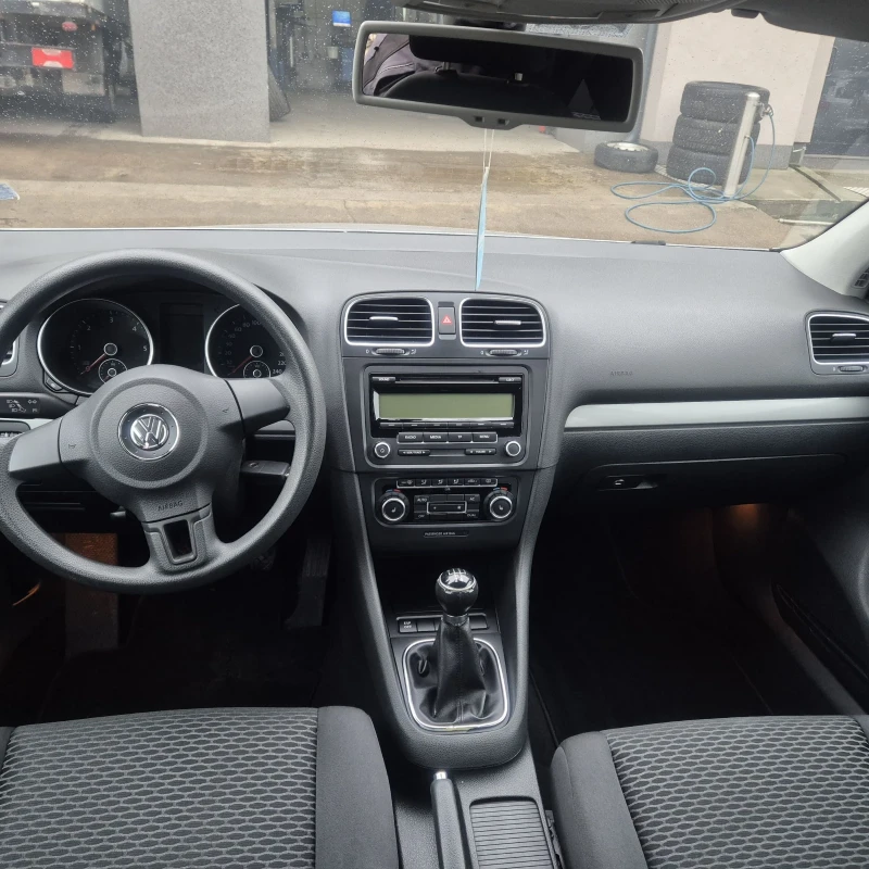 VW Golf, снимка 9 - Автомобили и джипове - 48784168