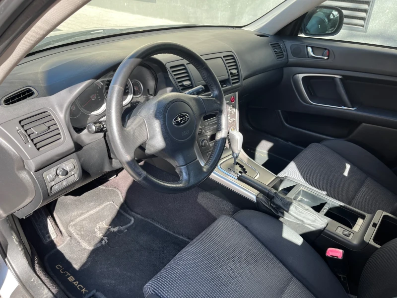 Subaru Outback, снимка 8 - Автомобили и джипове - 49510891