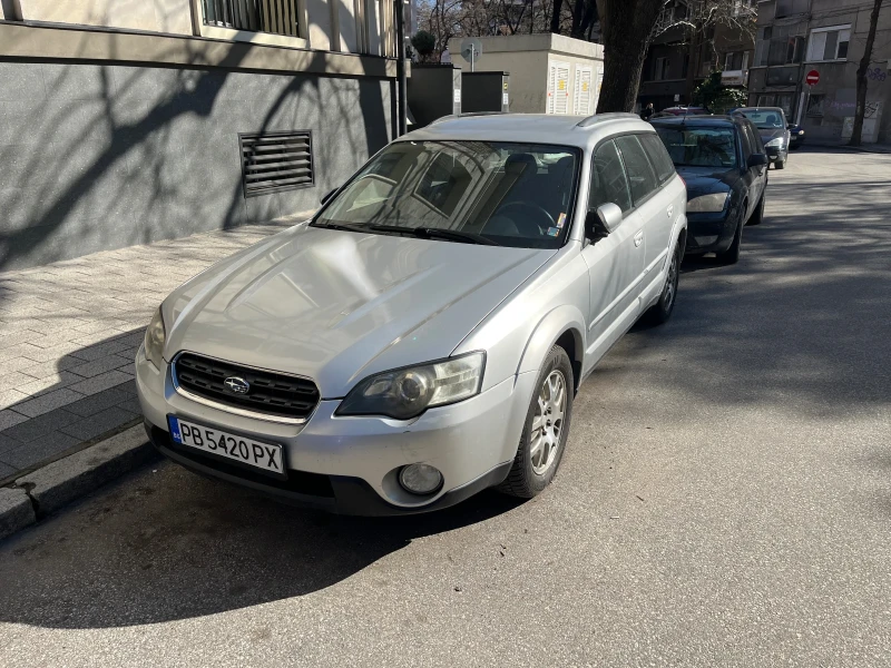 Subaru Outback, снимка 1 - Автомобили и джипове - 49510891