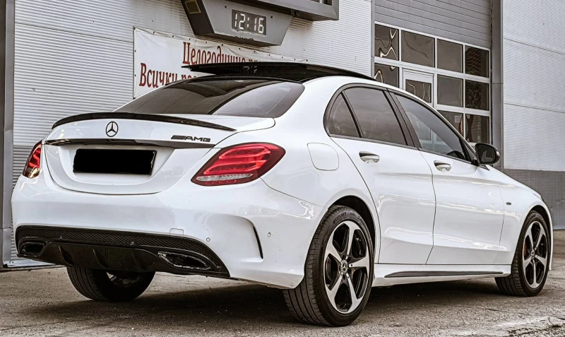 Mercedes-Benz C 220 AMG , снимка 5 - Автомобили и джипове - 50389837