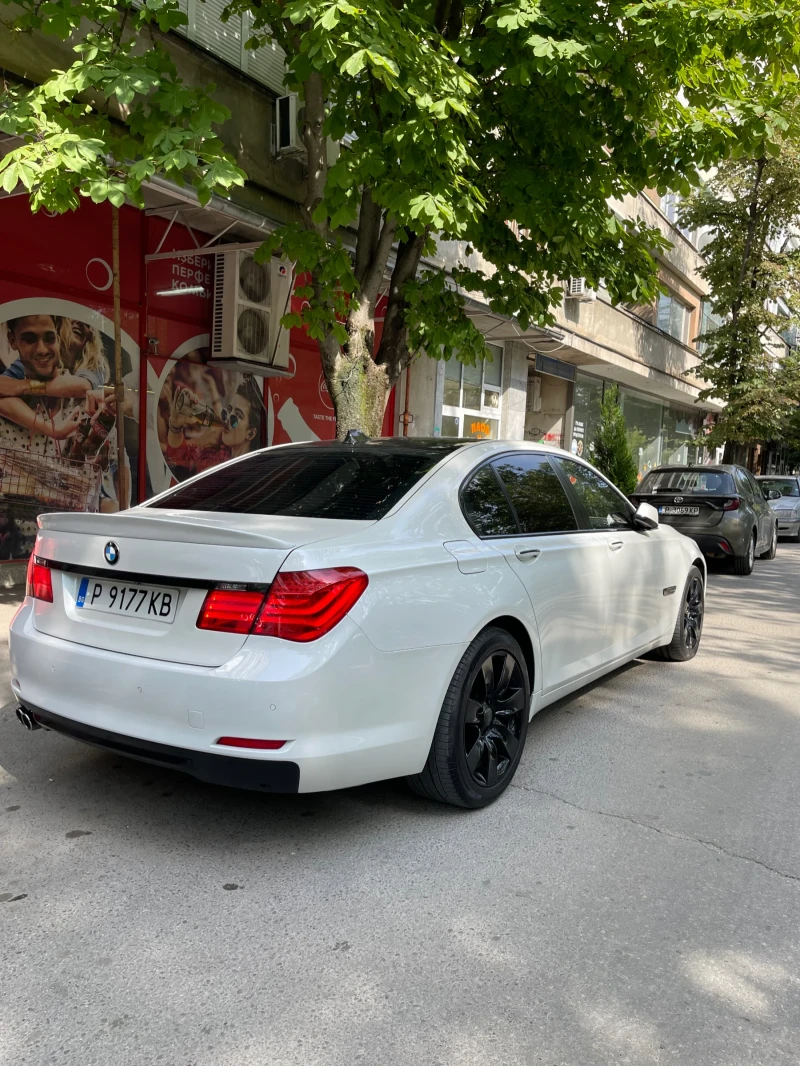 BMW 730, снимка 8 - Автомобили и джипове - 52515407